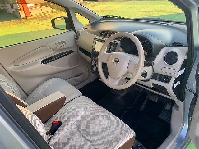 Nissan DAYZ 2017-06 29068-14