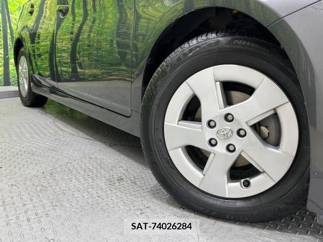 Toyota PRIUS 2011-06 252213-10