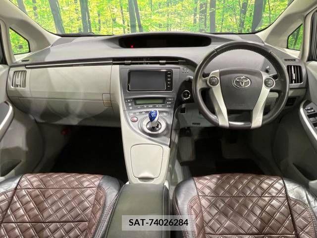 Toyota PRIUS 2011-06 252213-1