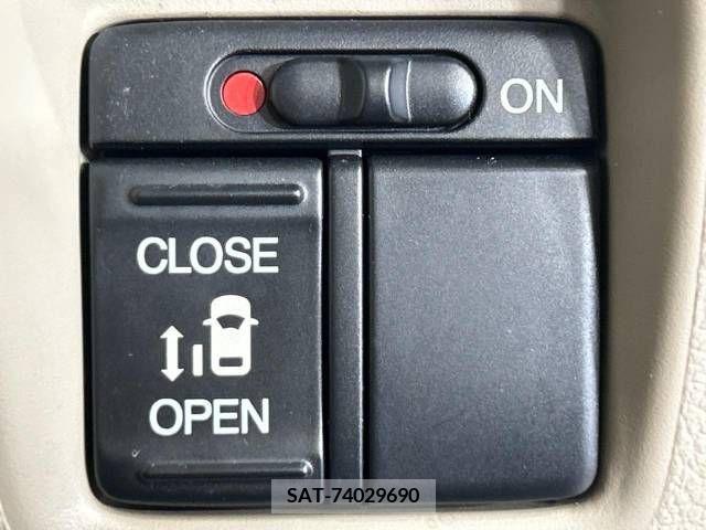 Honda N BOX 2013-03 306464-3