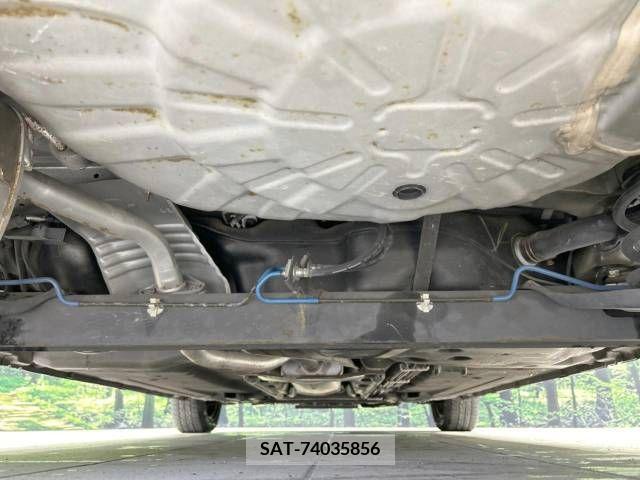 Nissan CUBE 2013-05 320704-19