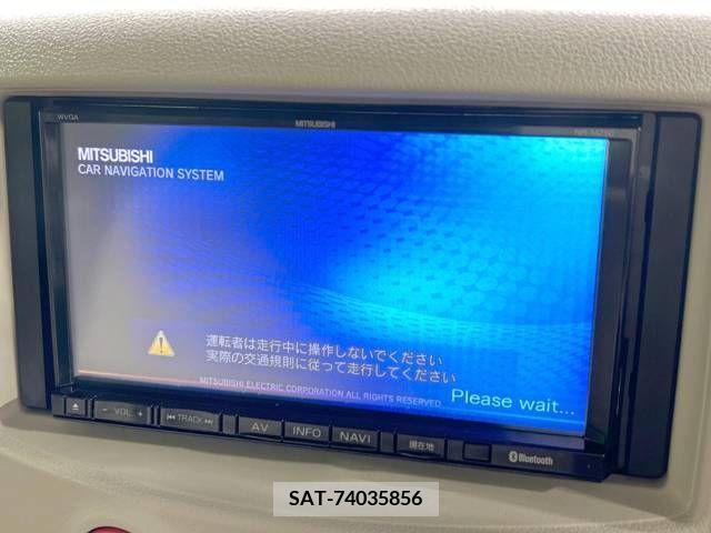 Nissan CUBE 2013-05 320704-2