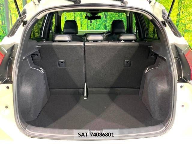 Nissan KICKS 2022-01 335470-10
