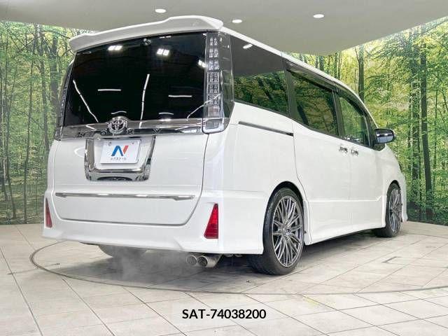 Toyota VOXY 2014-04 288985-18
