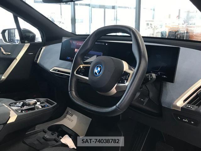 Bmw IX 2022-06 334983-15