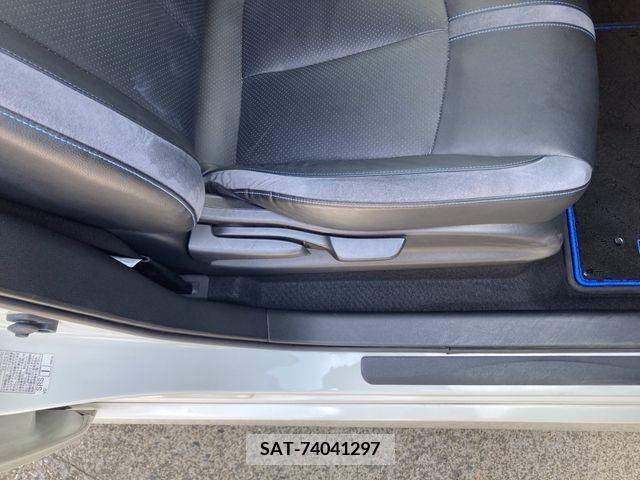 Nissan LEAF 2020-03 367055-22