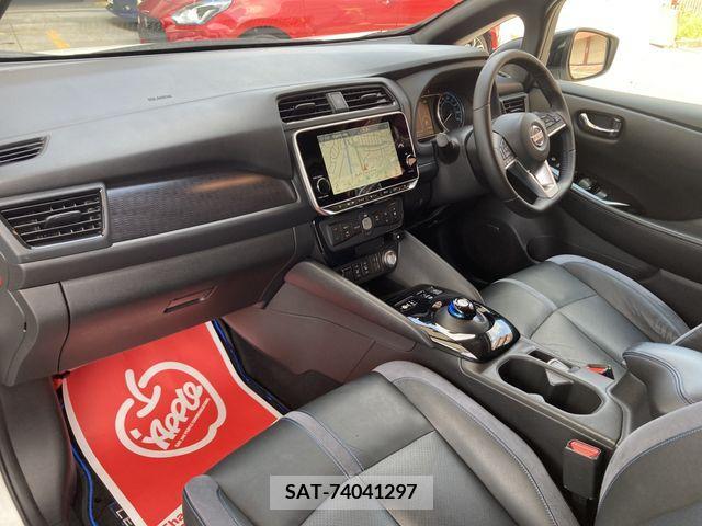 Nissan LEAF 2020-03 367055-16