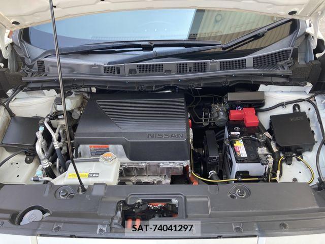 Nissan LEAF 2020-03 367055-25