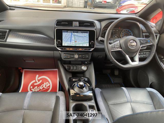 Nissan LEAF 2020-03 367055-1