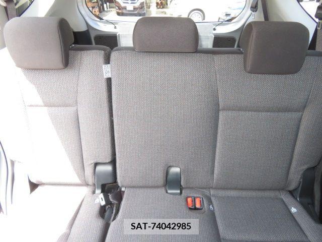 Toyota SIENTA 2019-06 346928-14