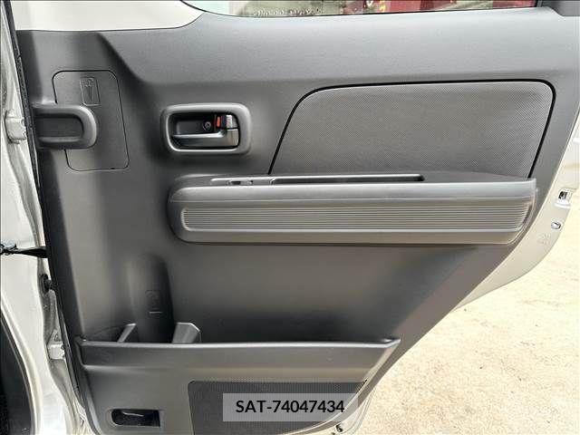 Suzuki WAGON R 2023-03 254721-12