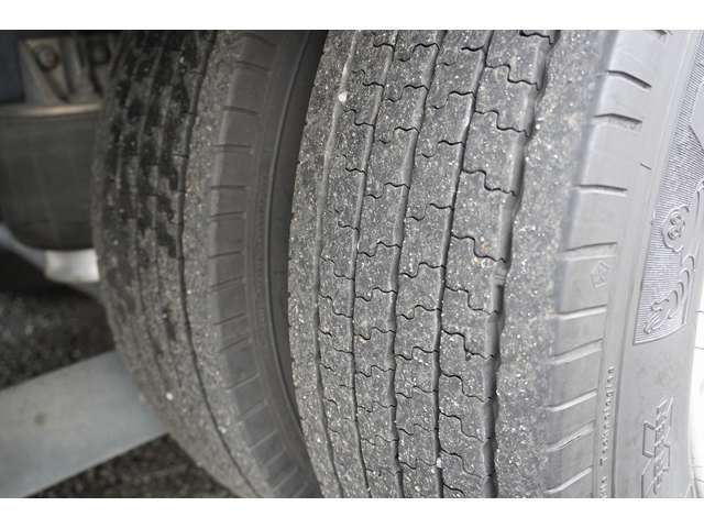 Hino RANGER 2020-03 1428-8
