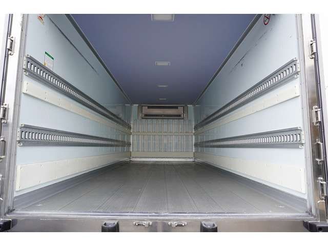 Hino RANGER 2020-03 1428-18