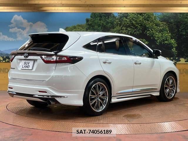 Toyota HARRIER 2017-10 391114-17