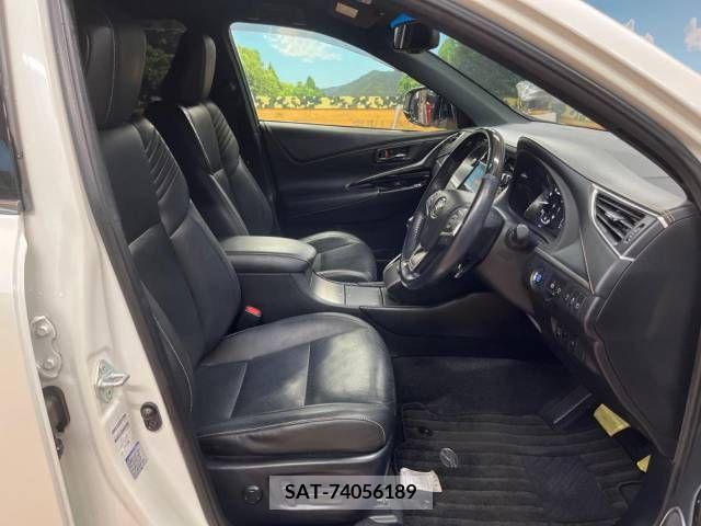 Toyota HARRIER 2017-10 391114-8