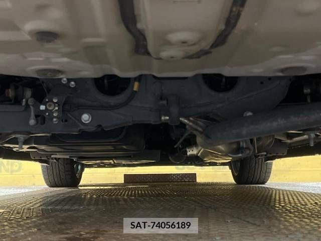 Toyota HARRIER 2017-10 391114-19