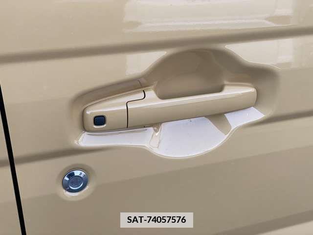 Suzuki SPACIA 2023-12 386303-17