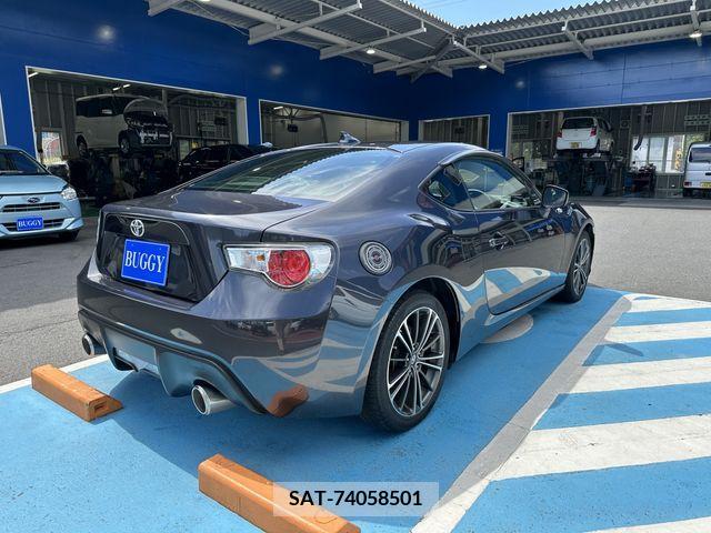 Toyota 86 2013-07 258616-4