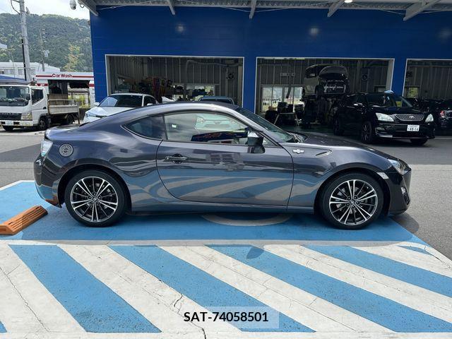 Toyota 86 2013-07 258616-3