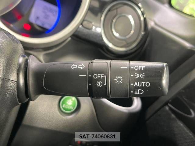 Honda N BOX CUSTOM 2017-07 330042-6