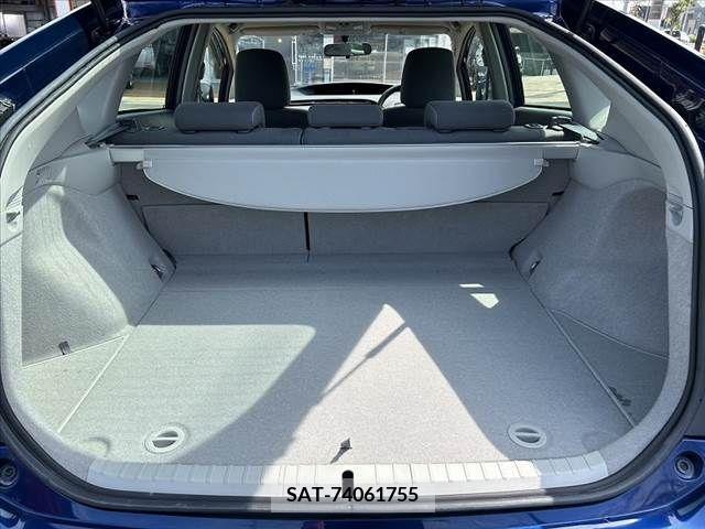 Toyota PRIUS 2010-07 282090-19