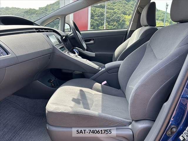 Toyota PRIUS 2010-07 282090-16