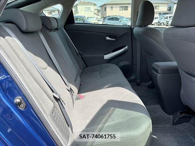 Toyota PRIUS 2010-07 282090-18