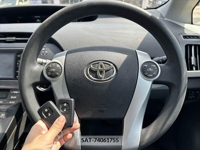 Toyota PRIUS 2010-07 282090-4
