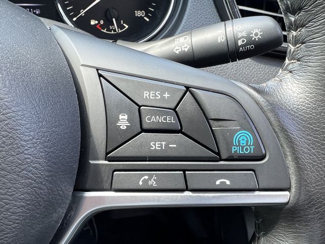 Nissan X-TRAIL 2018-02 20917-14