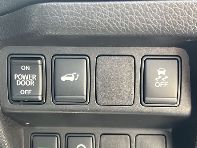 Nissan X-TRAIL 2018-02 20917-15