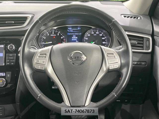 Nissan X-TRAIL 2015-12 328794-11