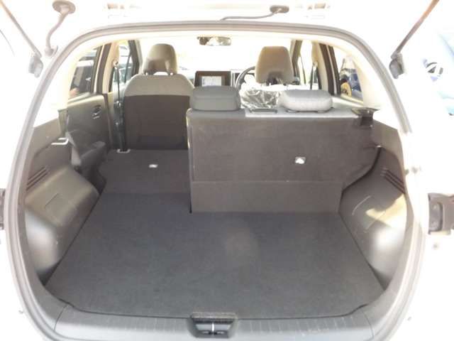 Nissan NOTE 2022-03 9503-15
