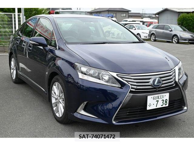 Lexus HS 2013-11 275357-0