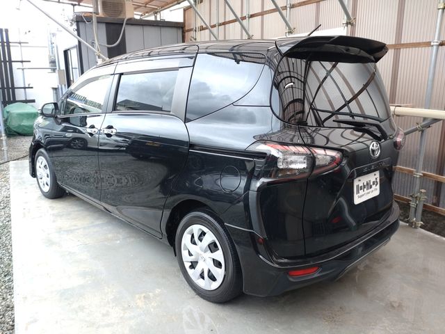 Toyota SIENTA 2016-08 27498-2