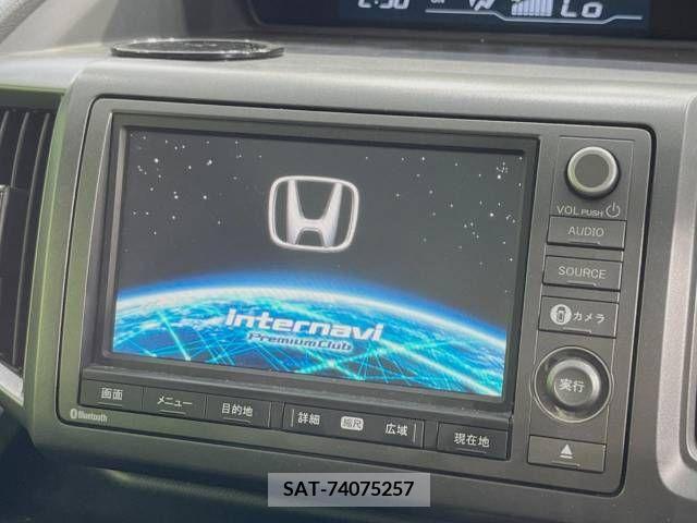 Honda e 2010-03 394320-2