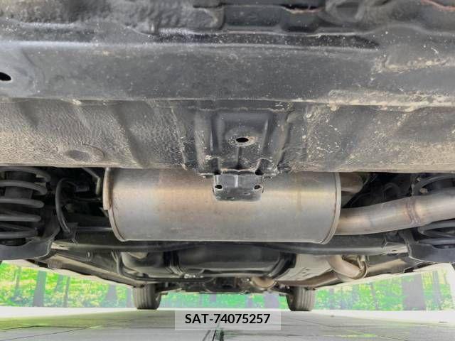 Honda e 2010-03 394320-19