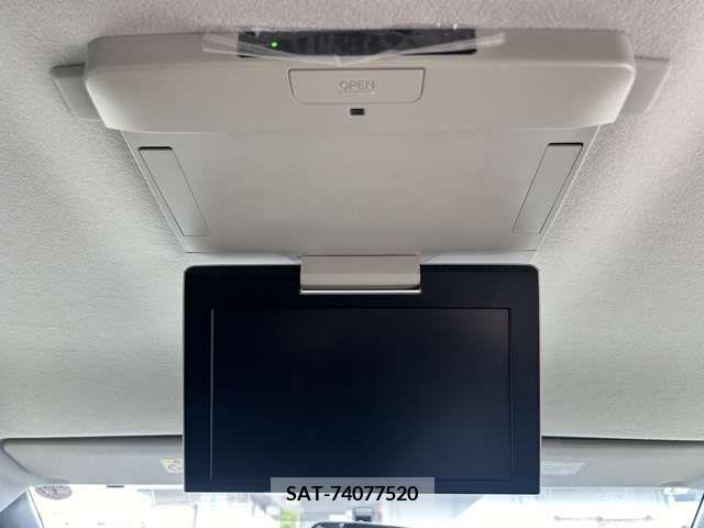Toyota NOAH 2014-03 340476-7