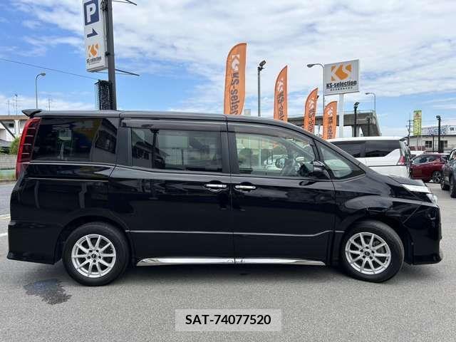 Toyota NOAH 2014-03 340476-5