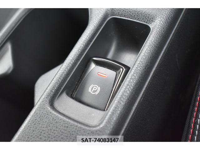 Nissan LEAF 2019-03 367062-11