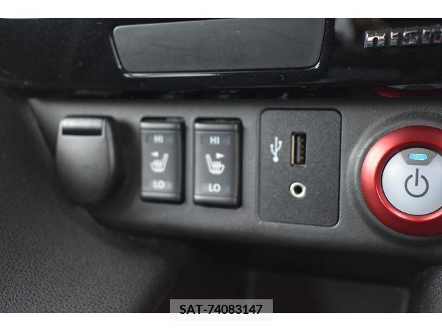 Nissan LEAF 2019-03 367062-8