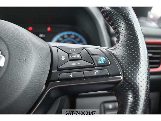 Nissan LEAF 2019-03 367062-4