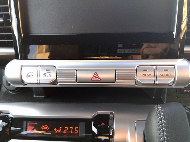 Suzuki X BEE 2022-10 188793-4