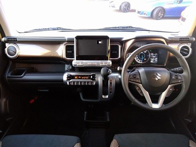 Suzuki X BEE 2022-10 188793-2