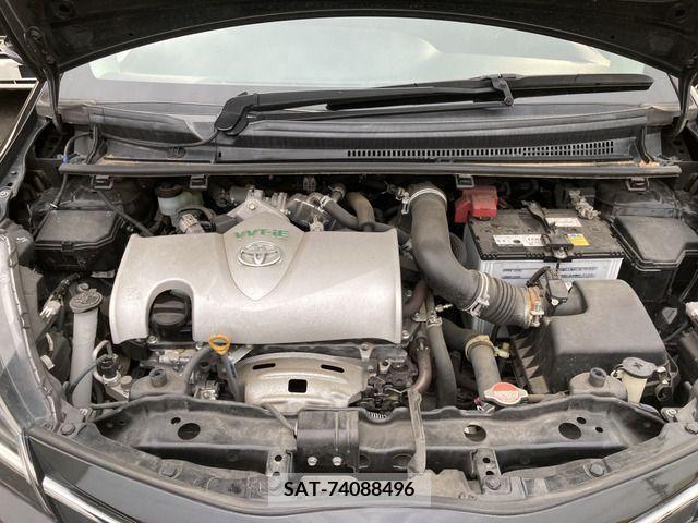 Toyota VITZ 2016-08 370168-3