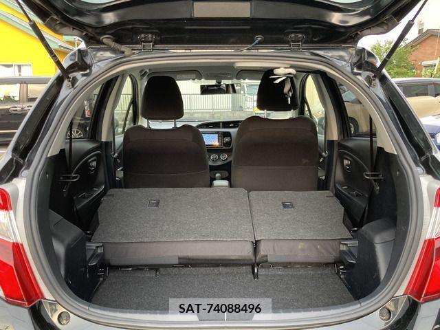 Toyota VITZ 2016-08 370168-18