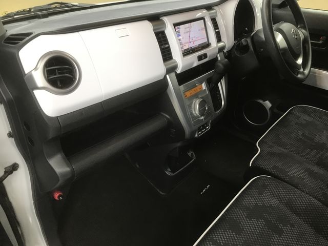 Suzuki HUSTLER 2017-01 196264-16
