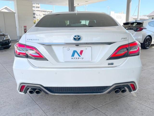 Toyota CROWN SEDAN 2019-06 182698-15