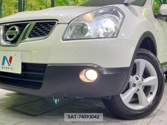 Nissan DUALIS 2012-03 352166-12