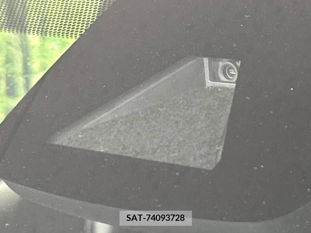 Toyota PRIUS 2022-03 366450-2
