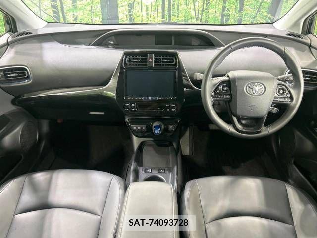 Toyota PRIUS 2022-03 366450-1